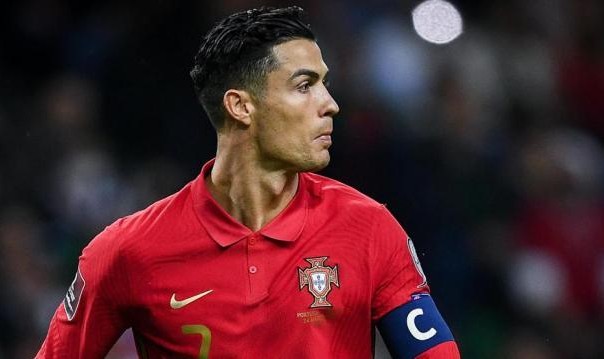 星空体育-【前瞻】桑托斯用人大胆获赞 挨批C罗决赛或爆发！