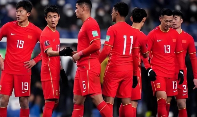 星空体育-意外！邵佳一首次获得中国金帅奖认可，球迷却认为李金羽更有资格